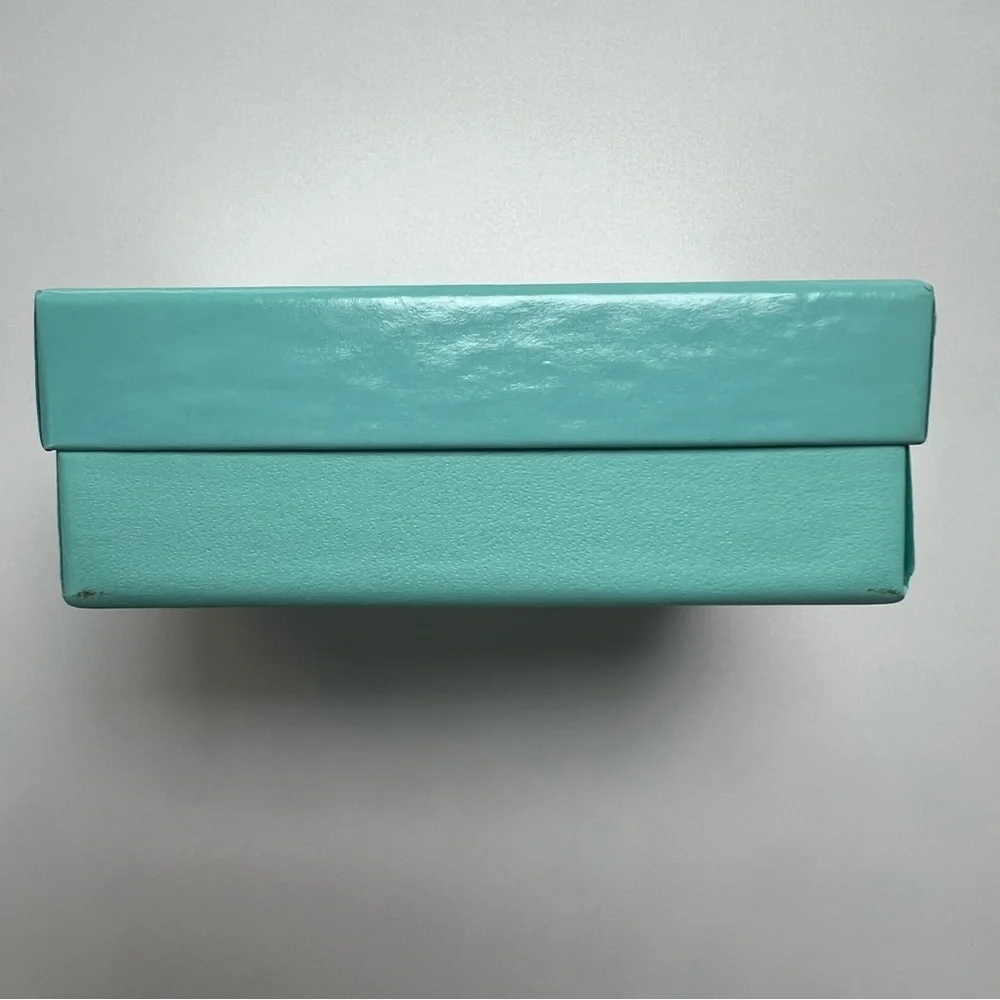 TIFFANY‎ & CO. Empty Jewelry Box With Original Padding Early 2000s Tiffany Blue